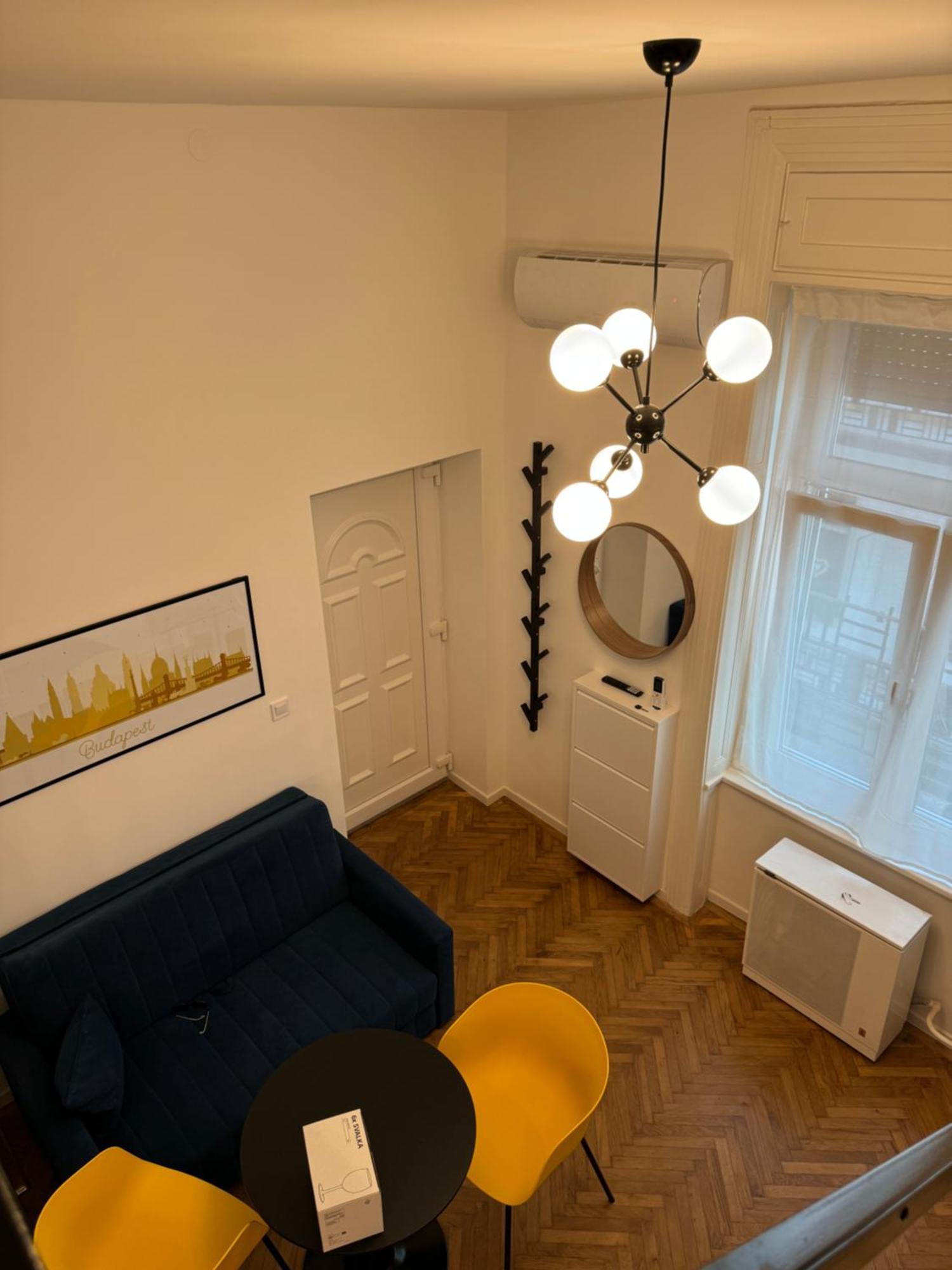 Designer Downtown Apartment Budapest Luaran gambar